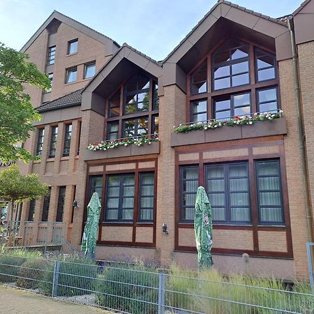 Leine Hotel Pattensen Eksteriør billede