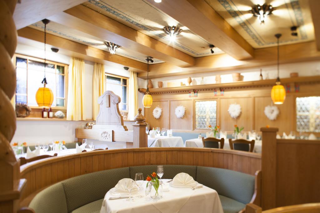 Leine Hotel Pattensen Eksteriør billede