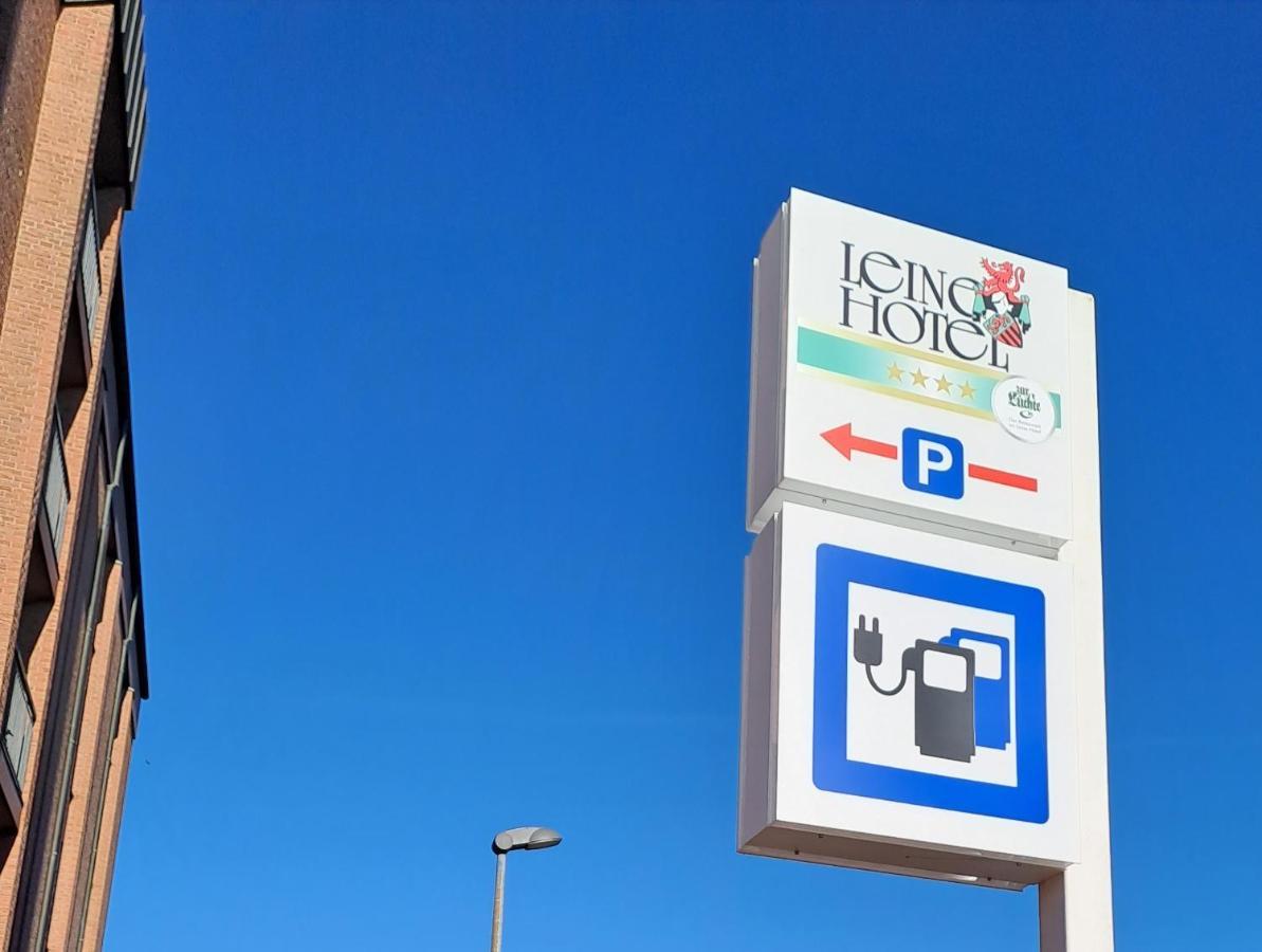 Leine Hotel Pattensen Eksteriør billede