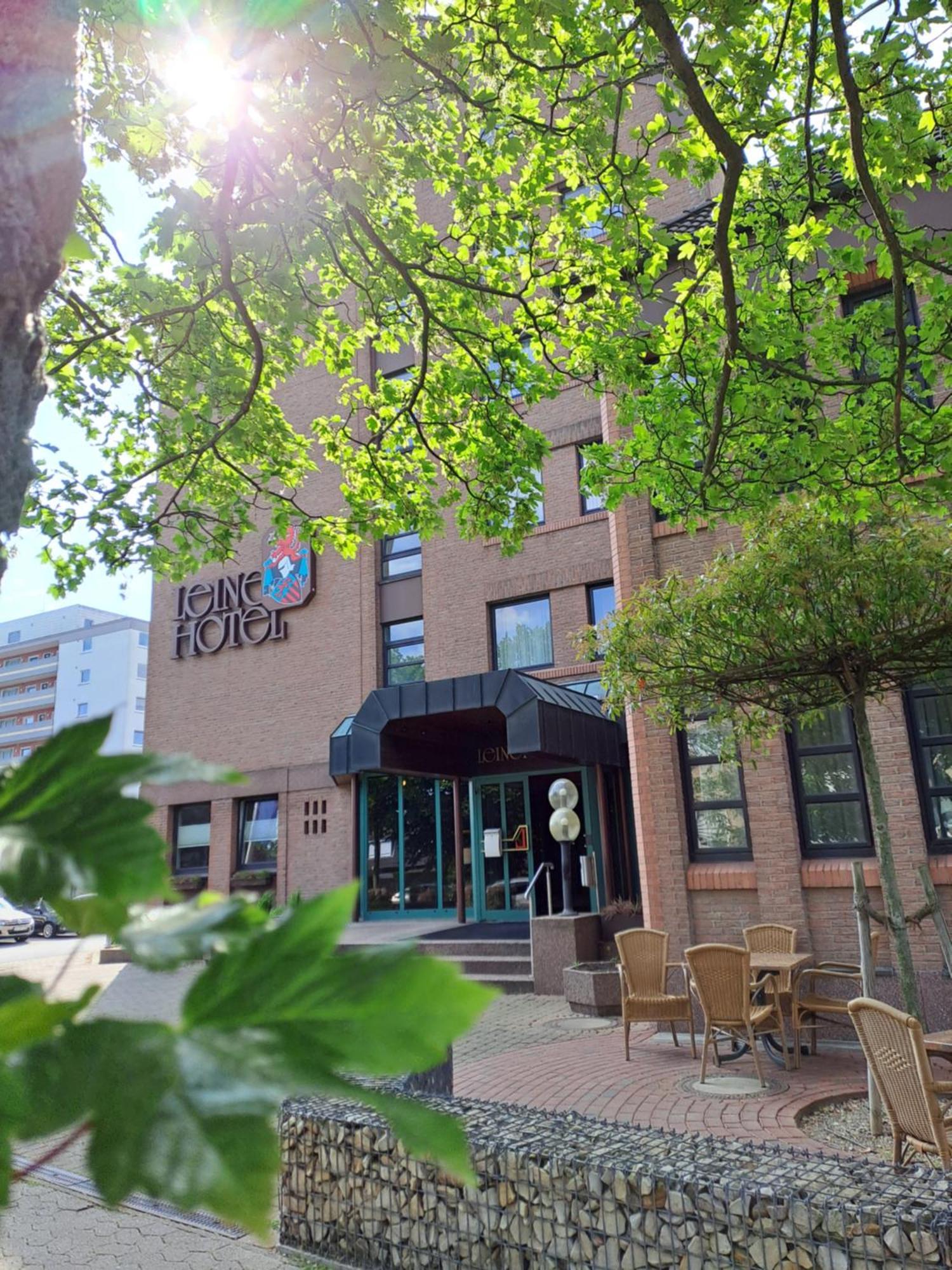 Leine Hotel Pattensen Eksteriør billede