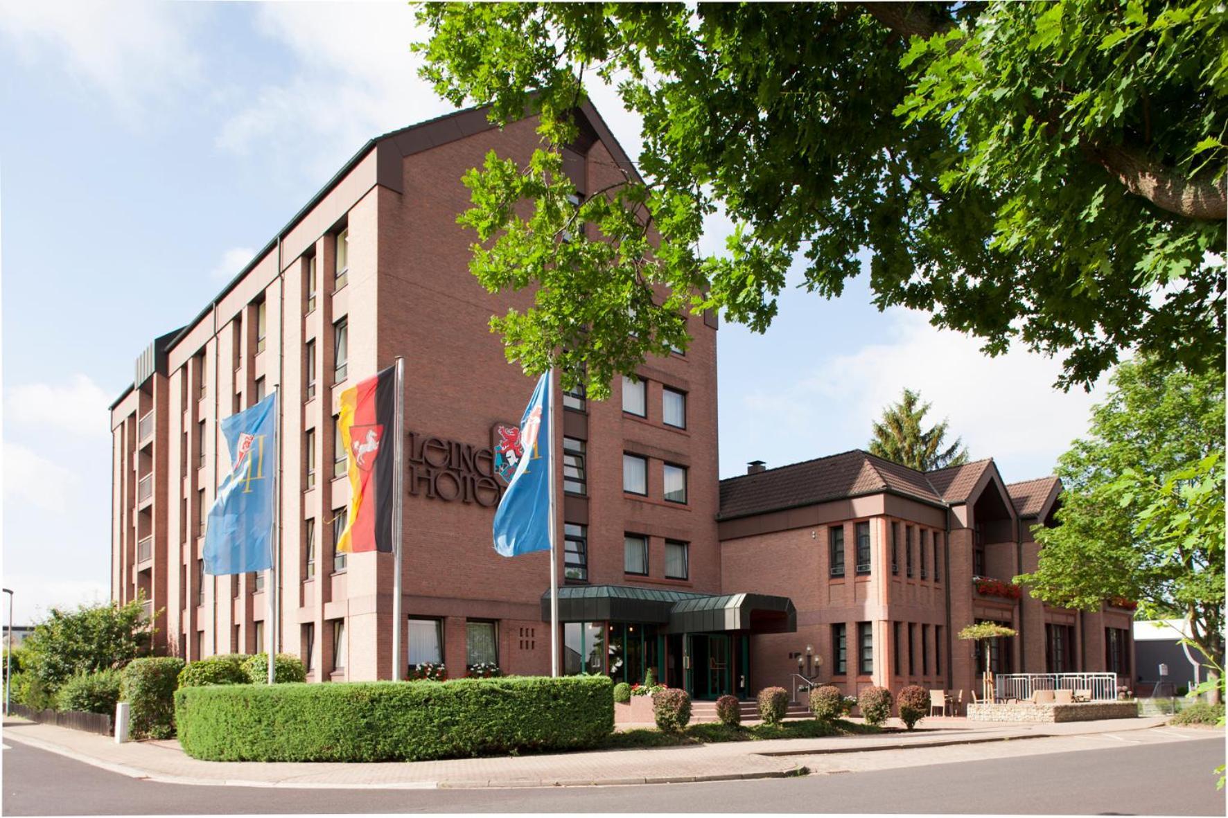 Leine Hotel Pattensen Eksteriør billede